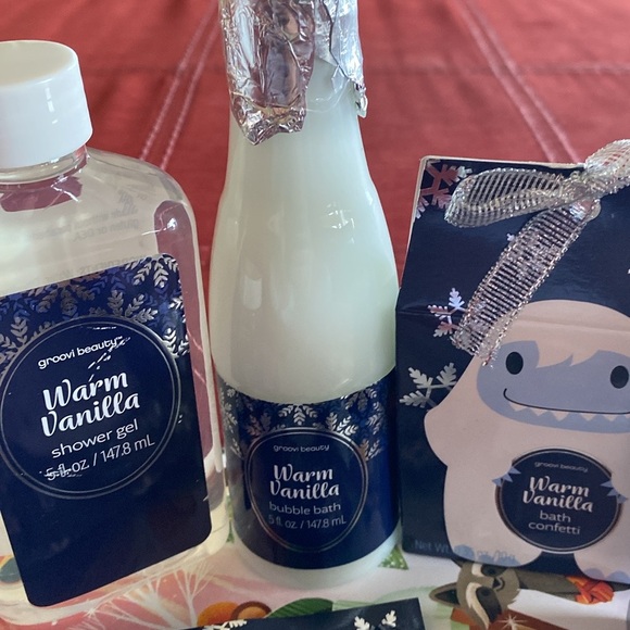 🆕Bath & Body Gift Set: Scent Warm Vanilla- 7 items in set - Picture 5 of 7